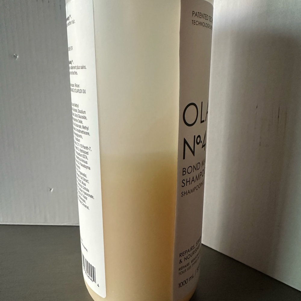 33.8oz Olaplex No.4 Bond Maintenance Shampoo - Picture 2 of 3